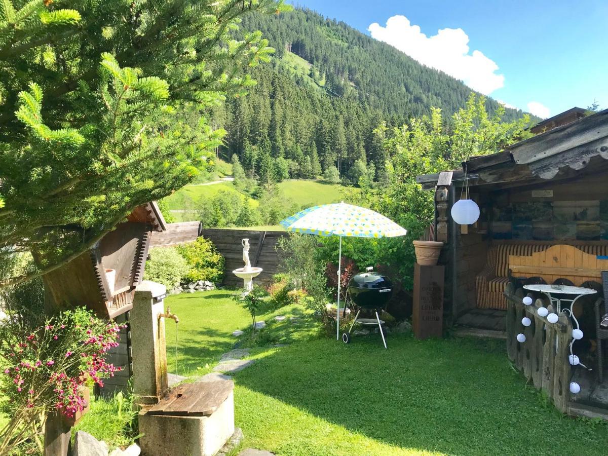 Apartments Schneiterhof - Der Frei-Raum Neustift im Stubaital Exterior photo