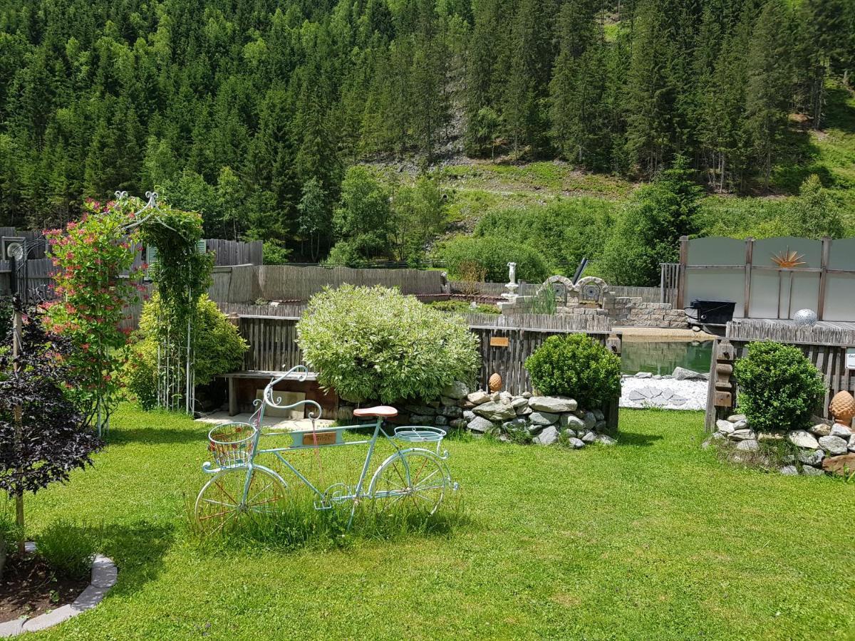 Apartments Schneiterhof - Der Frei-Raum Neustift im Stubaital Exterior photo