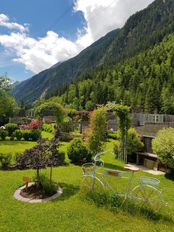 Apartments Schneiterhof - Der Frei-Raum Neustift im Stubaital Exterior photo